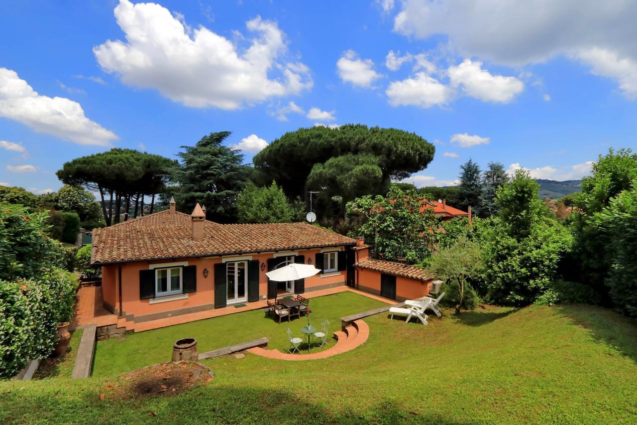 Via Pierre Villa Ciampino Exterior foto